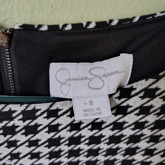 Jessica Simpson Women's Size 8 Black White Houndstooth Full Length Zipper Dress - Picture 3 of 10